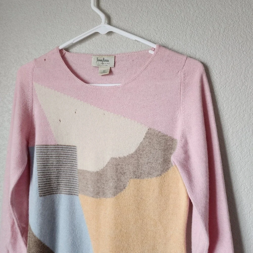 NEIMAN MARCUS 100% Cashmere‎ Geometric Sweater size XS